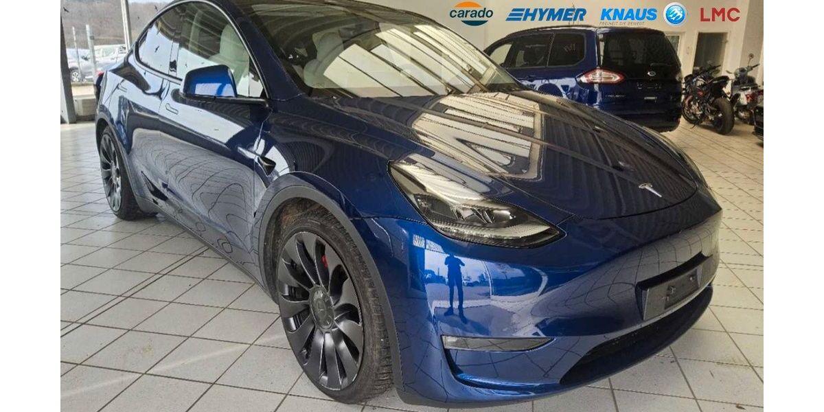 Tesla Model Y 25.000 km 41.890 &euro; Helmstedt 38350