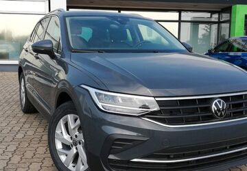 VW Tiguan 2.450 km 35.400 &euro; Helmstedt 38350