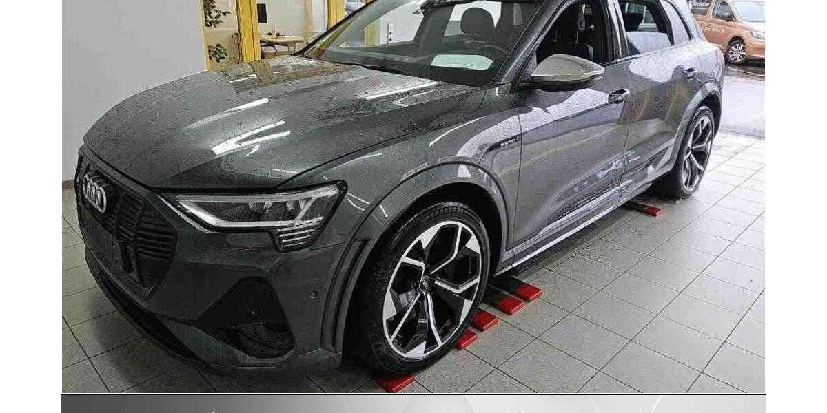 Audi e-tron 59.989 km 39.570 &euro; Helmstedt 38350