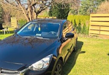 Mazda 2 176.000 km 6.500 &euro; Braunschweig 38106