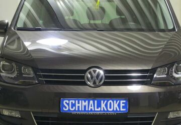 VW Sharan 64.500 km 25.950 &euro; Braunschweig 38112