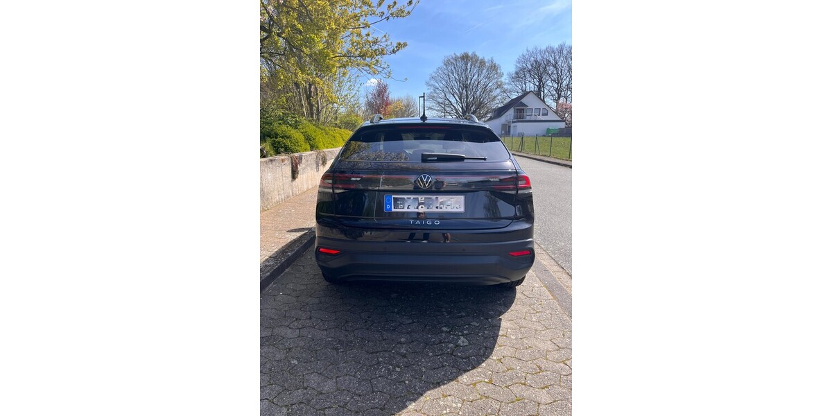 VW Taigo 16.000 km 17.900 &euro; Wolfsburg 38442