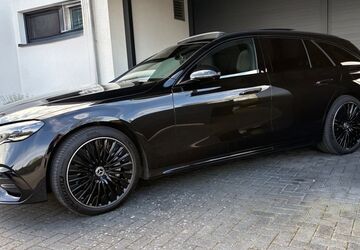 Mercedes-Benz E 300 24.900 km 66.890 &euro; Braunschweig 38102