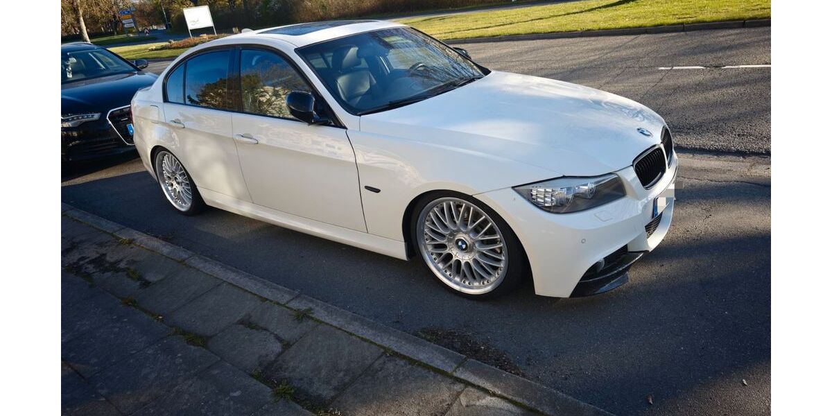 BMW 330 212.000 km 15.900 &euro; Wolfsburg 38448
