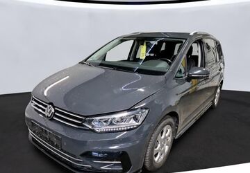 VW Touran 145.457 km 22.999 &euro; Braunschweig 38118
