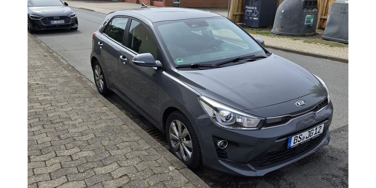 Kia Rio 31.778 km 14.499 &euro; Braunschweig 38108