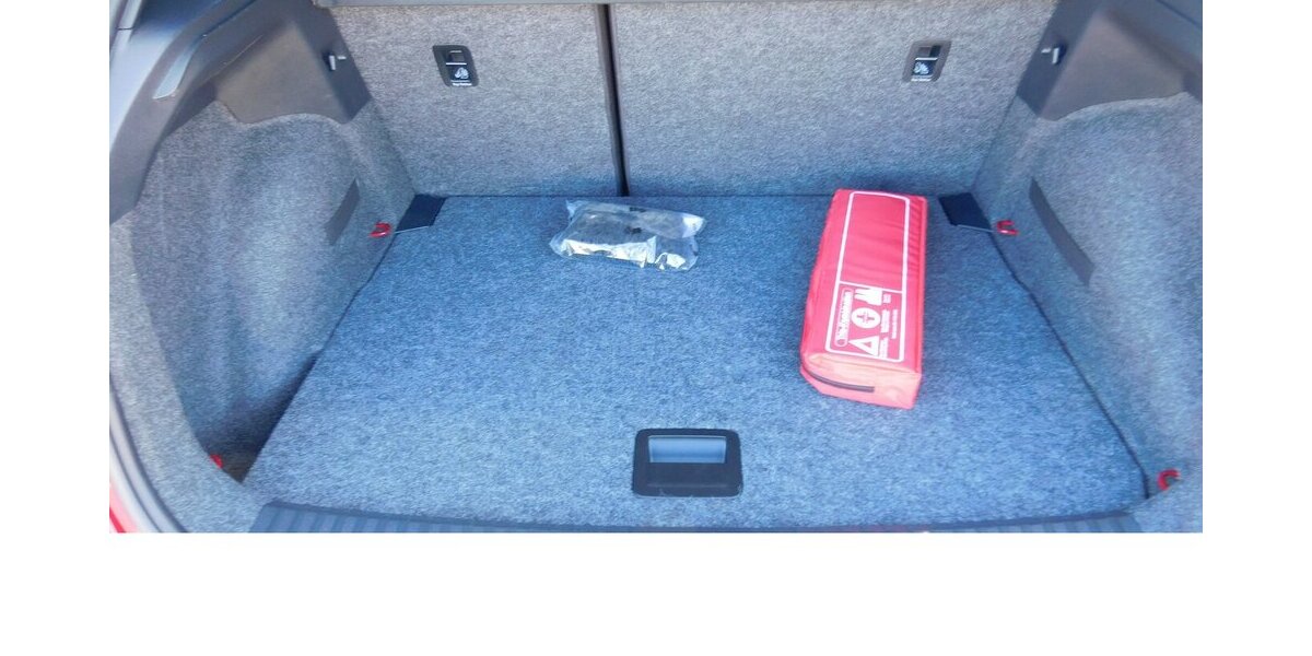 Seat Arona 1.0 X-Perience TSI BMT DSG Navi Klima Alu 14.400 km 18.990 &euro; Vordorf 38533