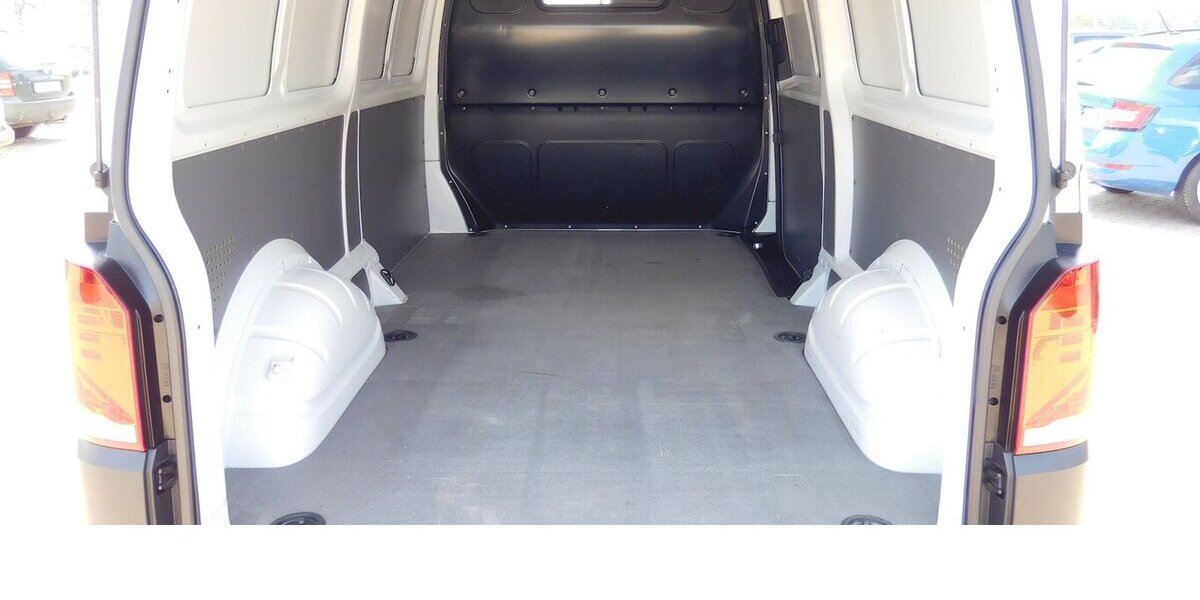 VW T6.1 Transporter 1 Abt e- Lang 4-Gang Automatic 12.000 km 15.990 &euro; Vordorf 38533