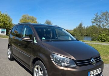 VW Touran 230.000 km 7.100 &euro; Wolfsburg 38444
