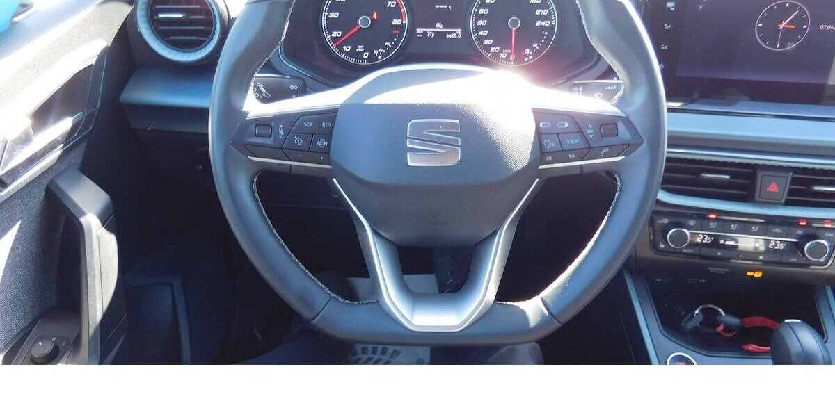 Seat Arona 1.0 X-Perience TSI BMT DSG Navi Klima Alu 14.400 km 18.990 &euro; Vordorf 38533