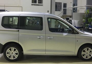 VW Caddy 53.200 km 22.950 &euro; Braunschweig 38112