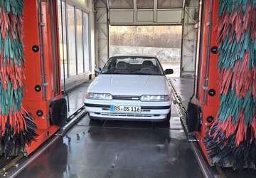 Mazda 626 185.200 km 3.850 &euro; Braunschweig 38126