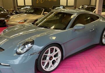 Porsche 992 2.890 km 389.900 &euro; Braunschweig 38114
