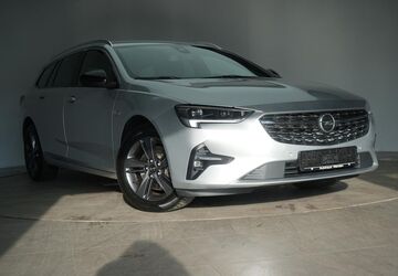 Opel Insignia 95.000 km 16.490 &euro; Braunschweig 38110