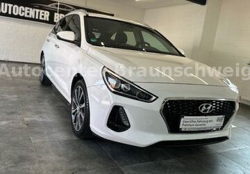 Hyundai i30 198.000 km 7.450 &euro; Braunschweig 38112
