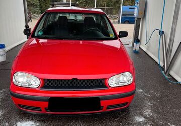 VW Golf 157.000 km 2.000 &euro; Braunschweig 38100