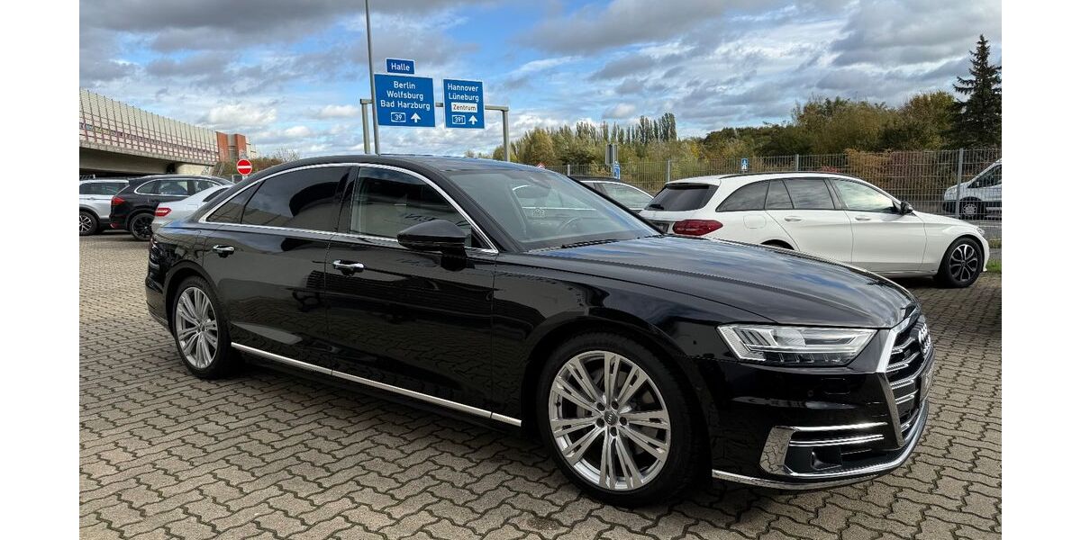 Audi A8 259.000 km 36.950 &euro; Braunschweig 38122