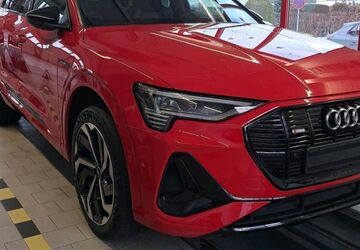 Audi e-tron 65.000 km 33.970 &euro; Helmstedt 38350