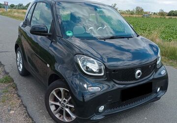 Smart ForTwo 69.800 km 7.590 &euro; Braunschweig 38120