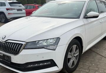 Skoda Superb 231.339 km 11.990 &euro; Braunschweig 38122