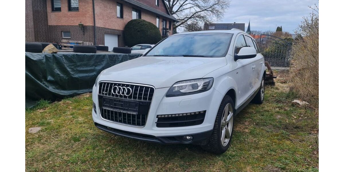 Audi Q7 214.000 km 16.000 &euro; Ehra-Lessien 38468