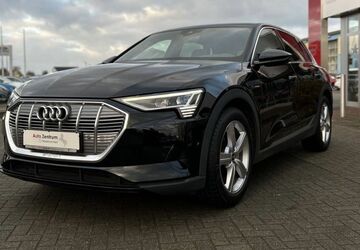Audi e-tron 25.000 km 34.470 &euro; Helmstedt 38350