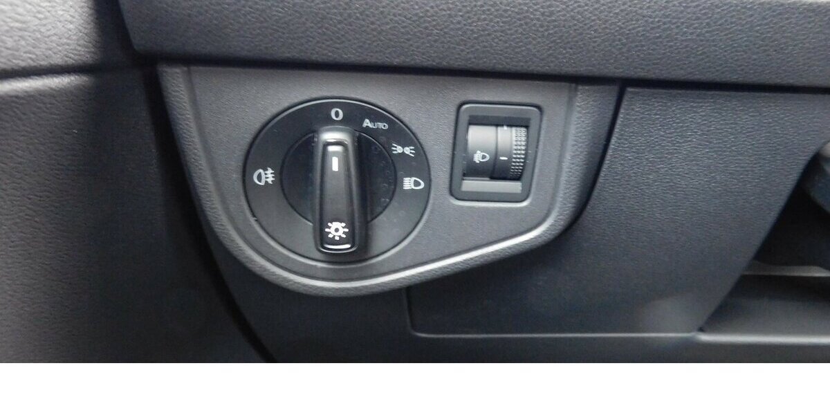 VW Polo 1.0 Life MPI BMT 4Trg Klima Navi LED 5.600 km 18.690 &euro; Vordorf 38533