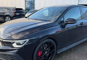 VW Golf 45.112 km 29.990 &euro; Braunschweig 38122