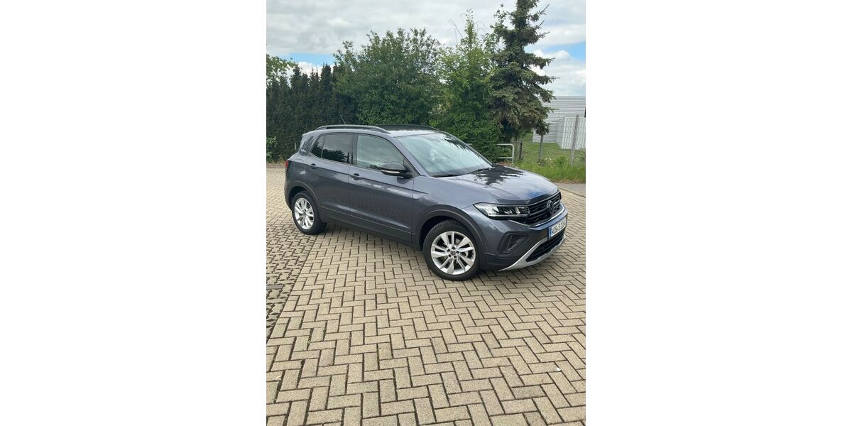 VW T-Cross 8.700 km 23.900 &euro; Wolfsburg 38448