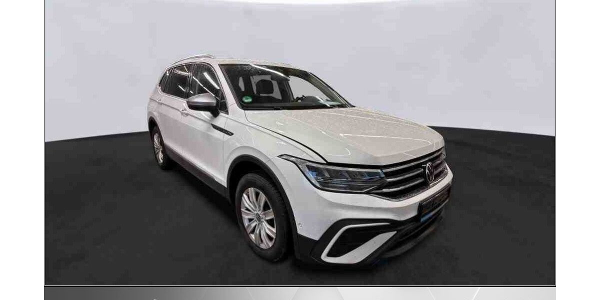 VW Tiguan Allspace 53.000 km 31.470 &euro; Helmstedt 38350