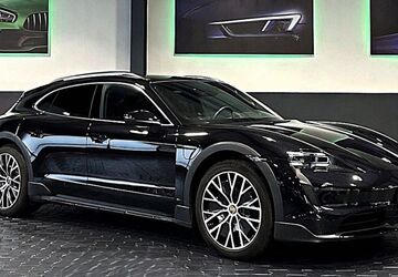 Porsche Taycan 33.559 km 77.990 &euro; Braunschweig 38112