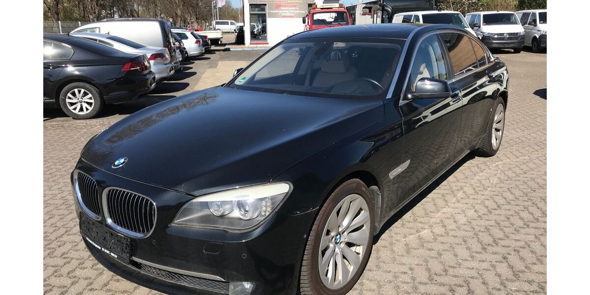 BMW ActiveHybrid 7 85.677 km 15.999 &euro; Braunschweig 38110