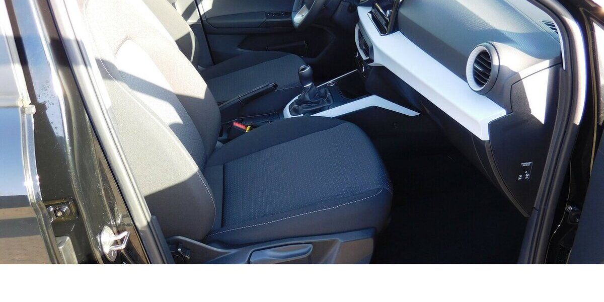 Seat Arona 1.0 FR-Line TSI BMT Klima Navi LED Alu 21.400 km 16.990 &euro; Vordorf 38533