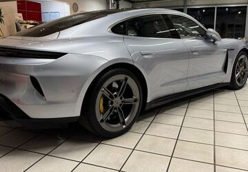 Porsche Taycan 8.763 km 139.970 &euro; Helmstedt 38350