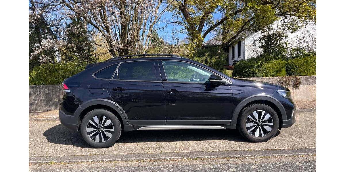 VW Taigo 16.000 km 17.900 &euro; Wolfsburg 38442