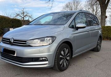 VW Touran 26.700 km 31.365 &euro; Wolfsburg 38444