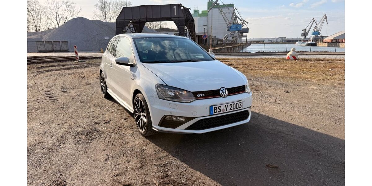 VW Polo 55.800 km 12.990 &euro; Braunschweig 38114