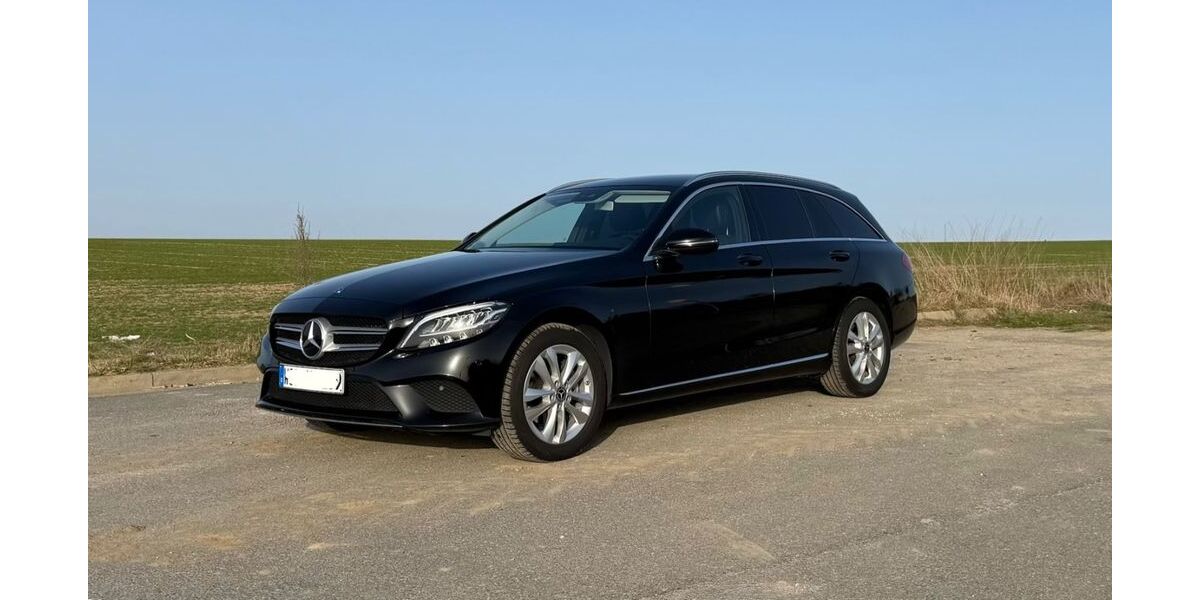 Mercedes-Benz C 220 109.900 km 20.350 &euro; Wolfsburg 38442
