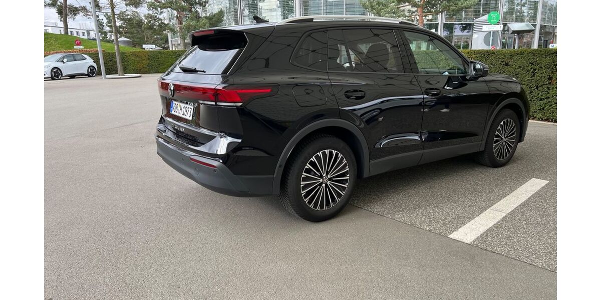 VW Tiguan 20.000 km 37.300 &euro; Wolfsburg 38448