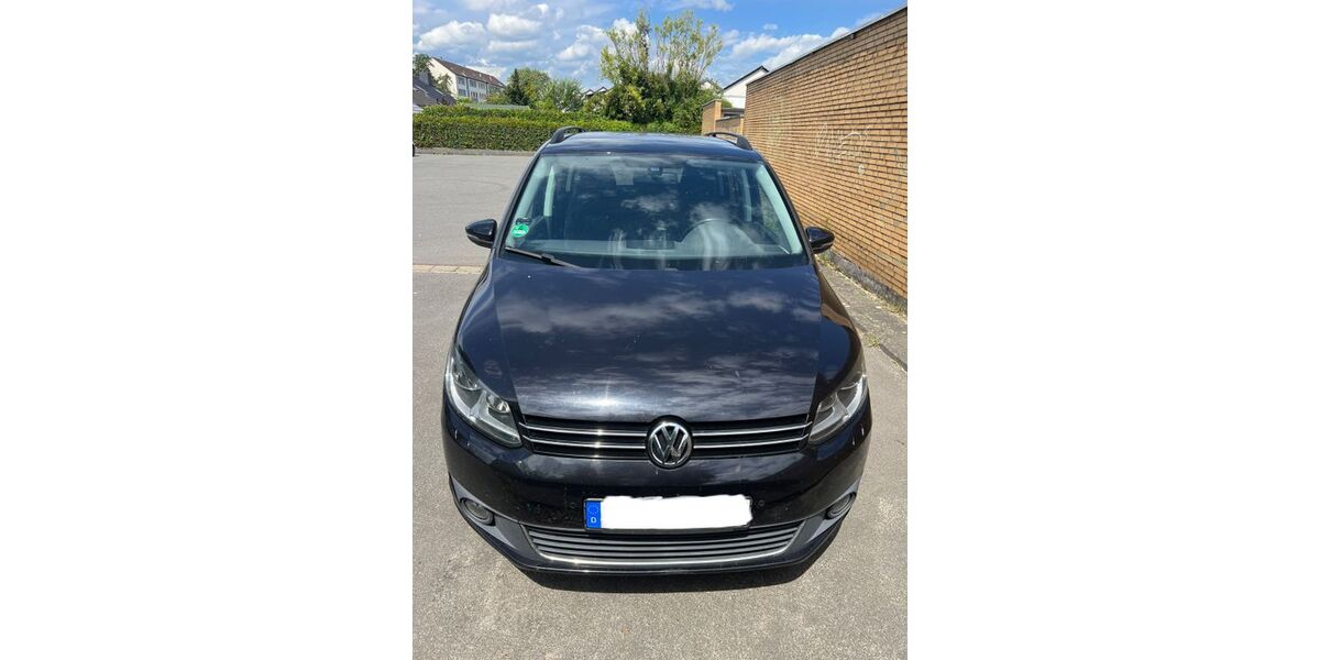 VW Touran 157.000 km 14.500 &euro; Gifhorn 39518