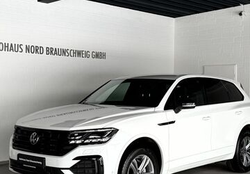 VW Touareg 144.171 km 37.990 &euro; Braunschweig 38112