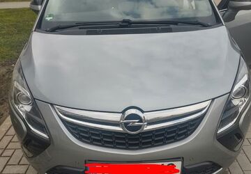 Opel Zafira Tourer 175.000 km 9.500 &euro; Mariental-Horst 38368