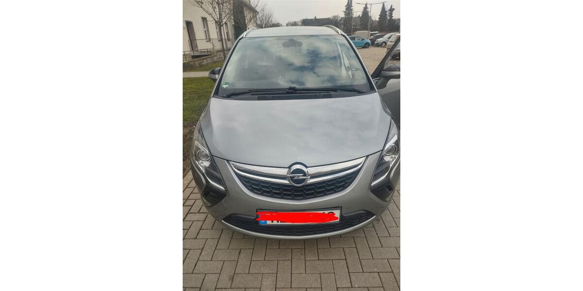 Opel Zafira Tourer 175.000 km 9.500 &euro; Mariental-Horst 38368