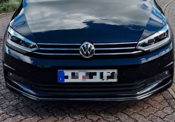 VW Touran 82.000 km 22.999 &euro; Wolfsburg 38446