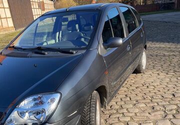 Renault Scenic 131.713 km 1.800 &euro; Cremlingen 38162