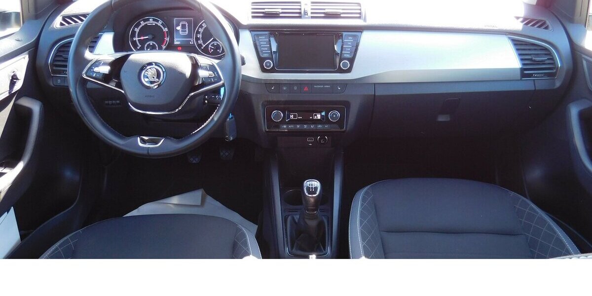 Skoda Fabia 1.0 Kombi Ambition TSI BMT Navi Klima 22.600 km 15.990 &euro; Vordorf 38533