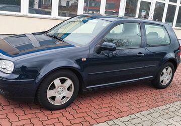 VW Golf 77.600 km 3.300 &euro; Wolfsburg 38448