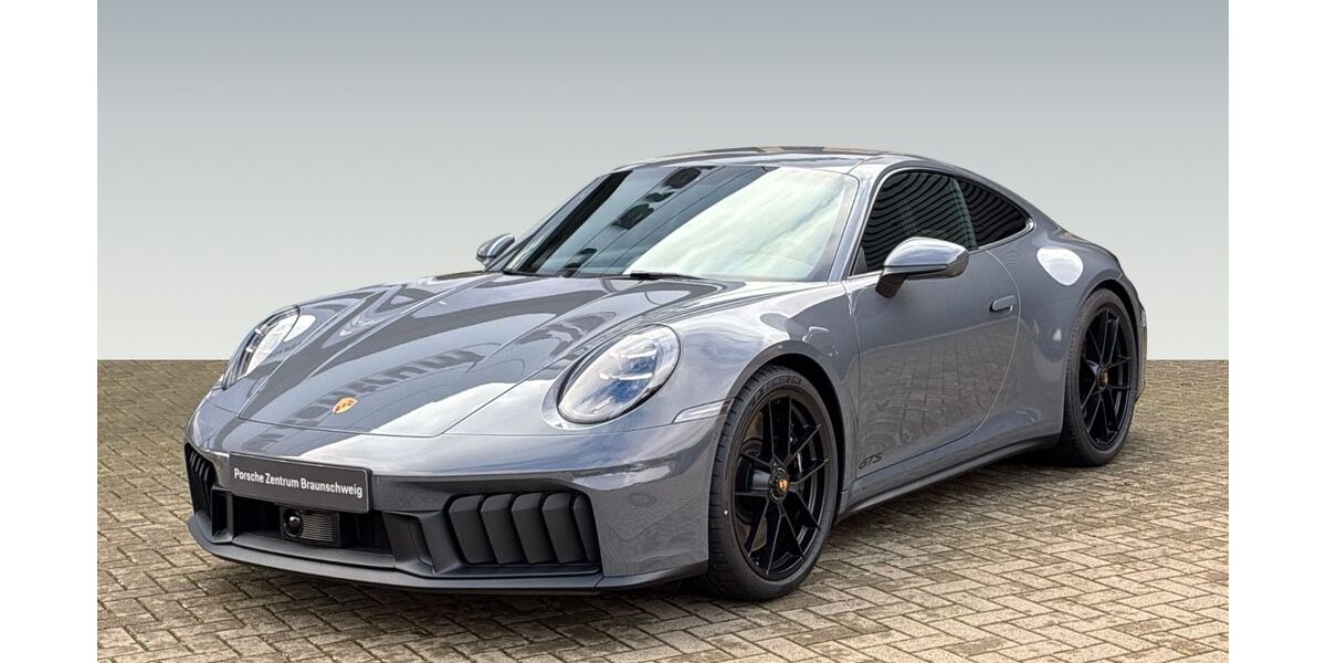 Porsche 992 6.000 km 185.860 &euro; Braunschweig 38114