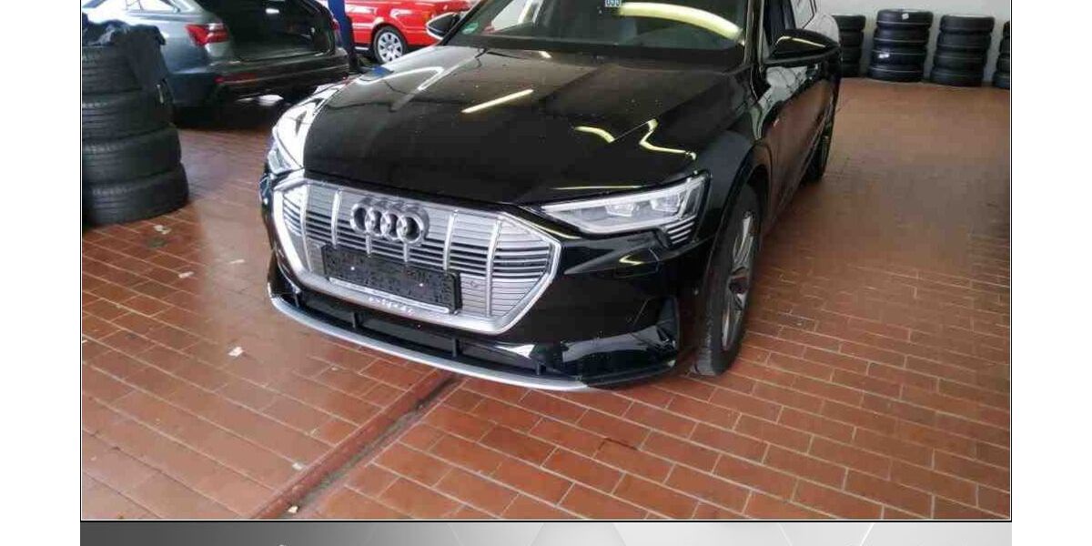 Audi e-tron 20.500 km 36.970 &euro; Helmstedt 38350