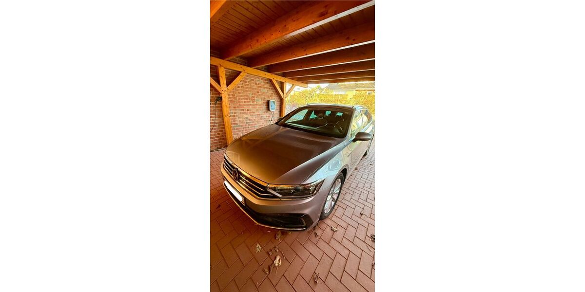VW Passat Variant 60.000 km 24.700 &euro; Wolfsburg 38444